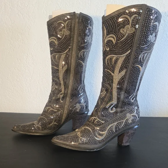 Helen's Heart Cowgirl Boots - Picture 5 of 14